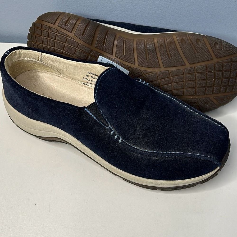 LL Bean Blue Suede Slip On shoes Sz 10 Woman’s